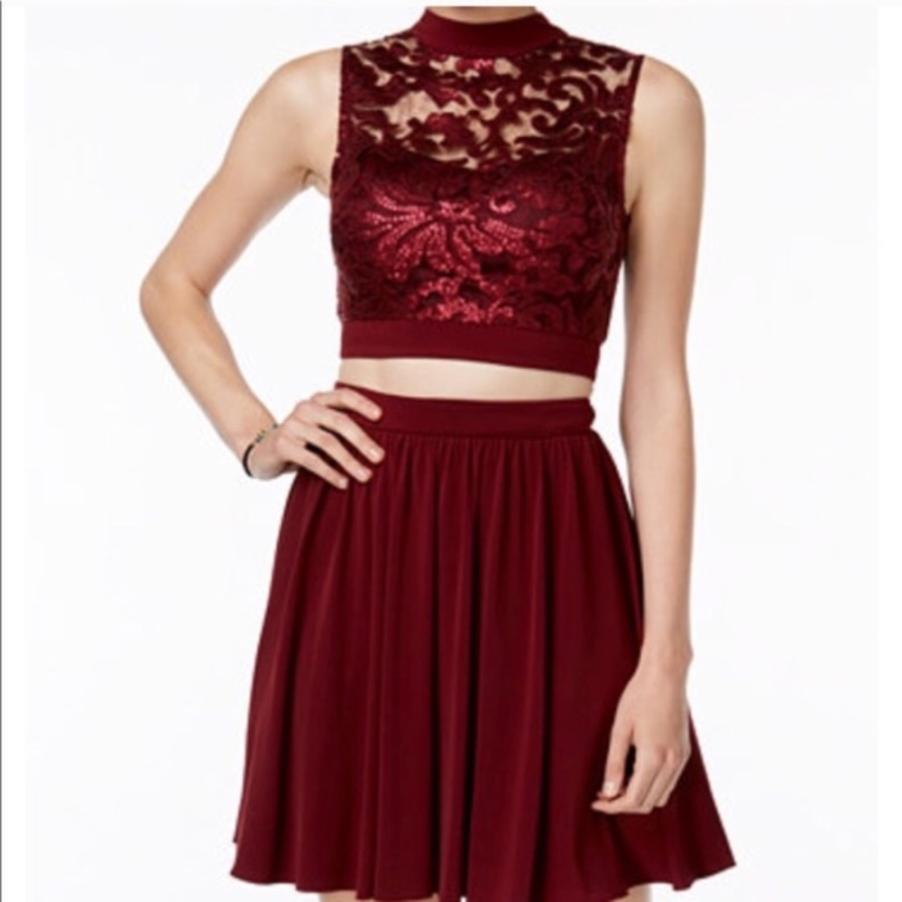 Speechless Two Piece Burgundy/Maroon Dress (Size 1)